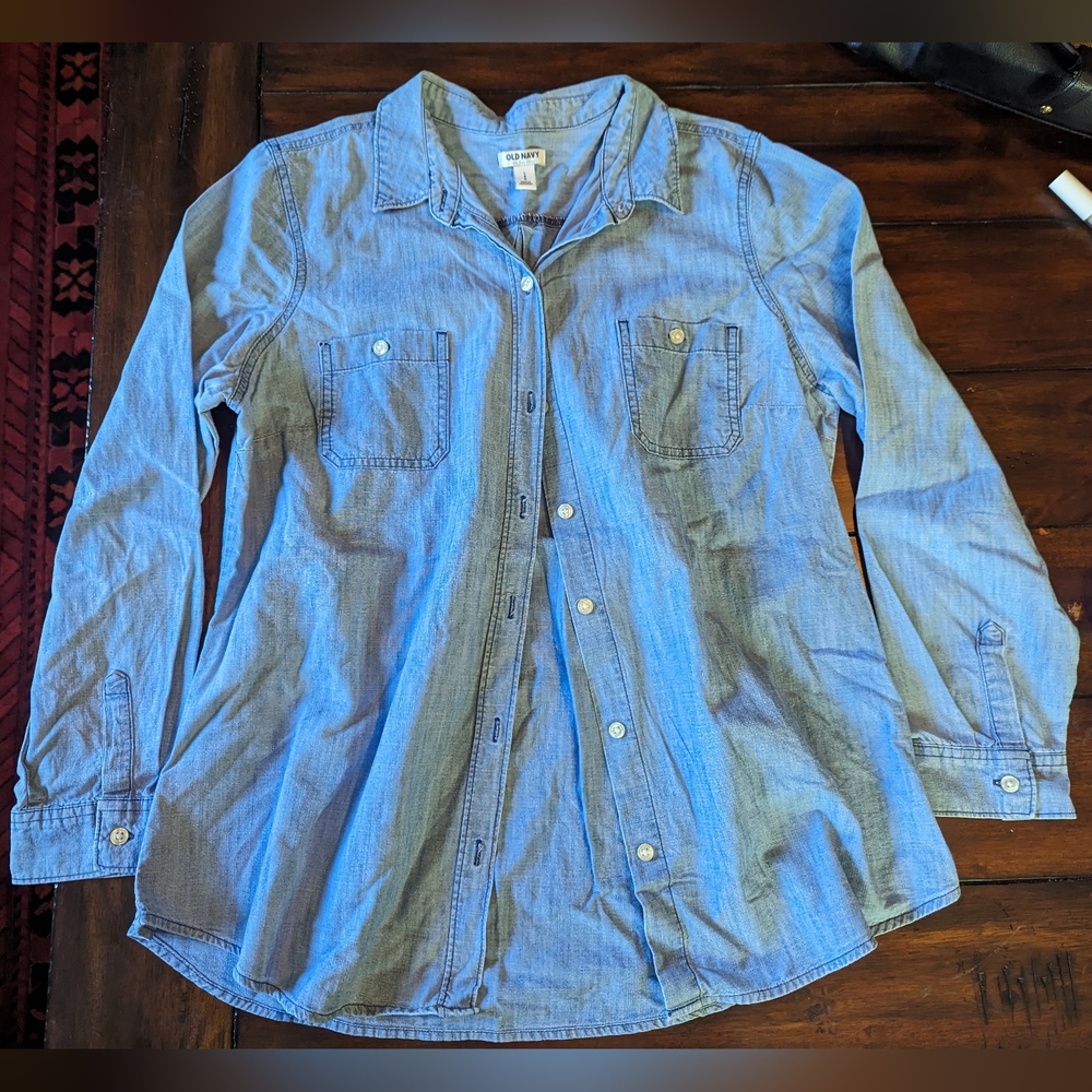 Old Navy lightweight denim shirt